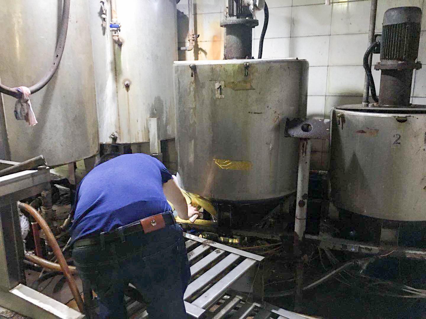 工程師現(xiàn)場技術(shù)服務(wù) 工程師現(xiàn)場技術(shù)服務(wù)