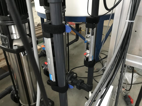 工業(yè)現(xiàn)場(chǎng)圖